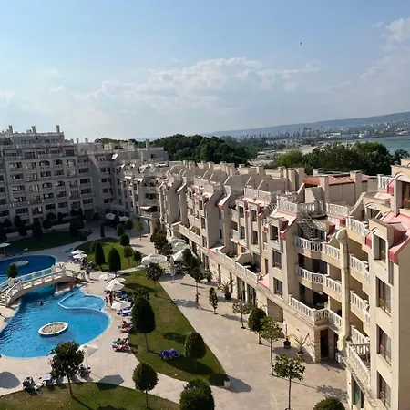 Near The Sea Апартаменты Варна